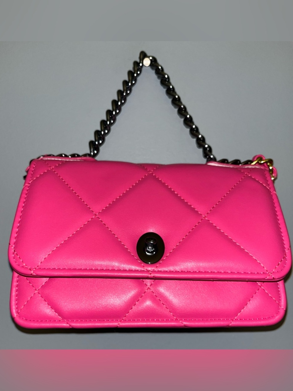 NWOT  Quilted Hot Pink Woven Chain Crossbody/Shoulder/Handbag